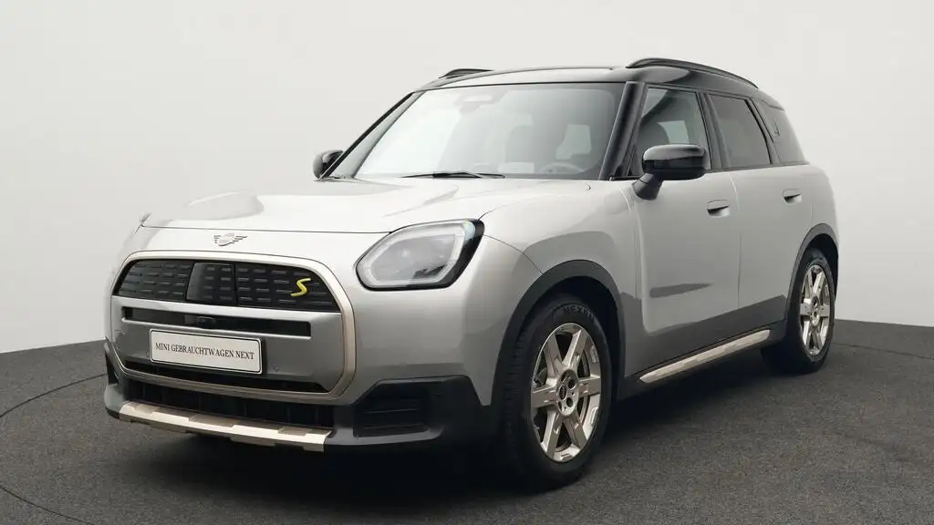 MINI Countryman SE All4 Favoured Trim