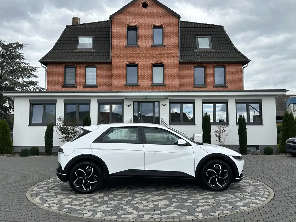 Hyundai IONIQ 5 Elektro LED ACC NAV CAM SHZ SOH-96,4%
