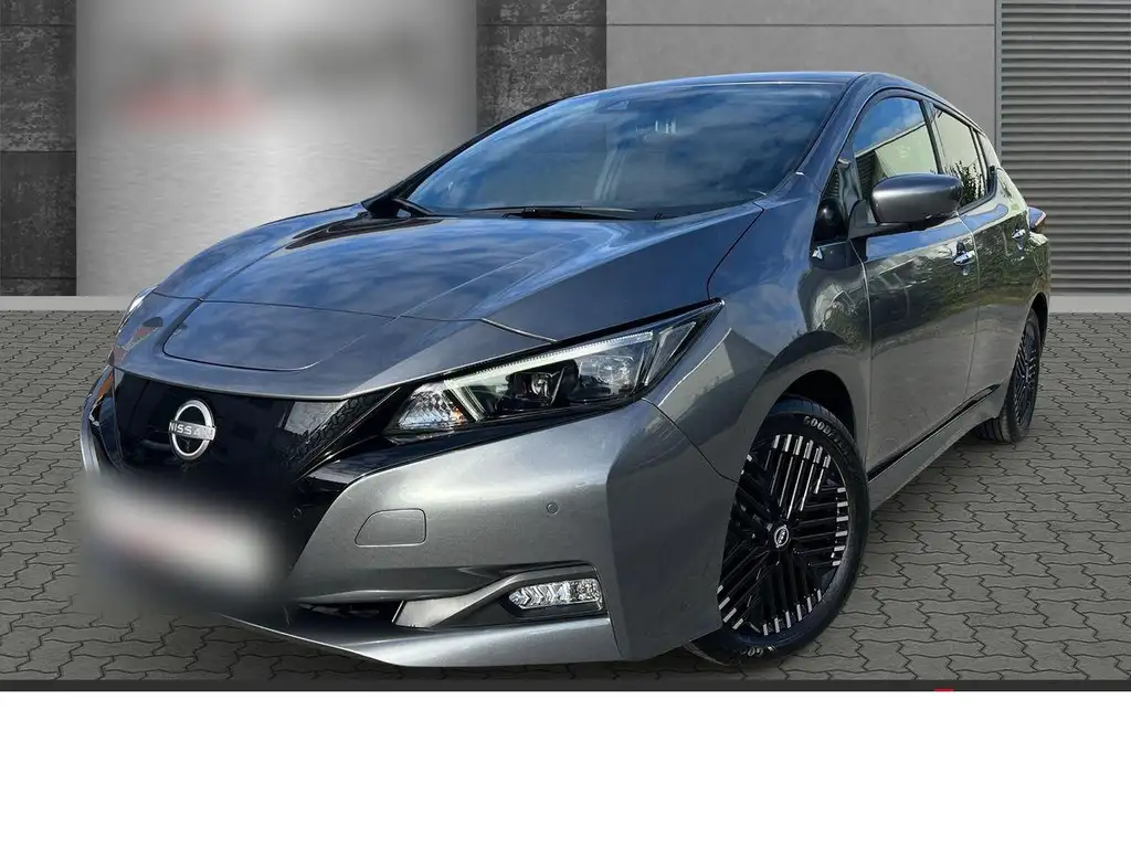 Nissan Leaf Tekna 40 kWh 360 Kamera