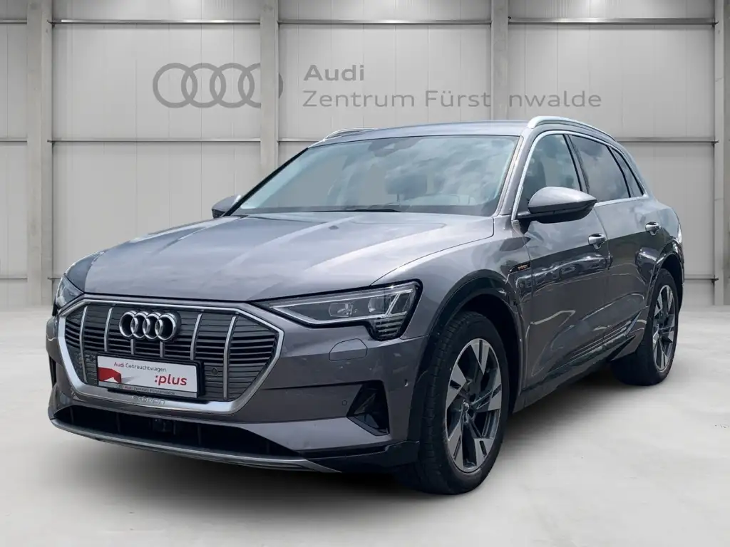 Audi e-tron 55 quattro advanced  Luftfederung AD Niveau Navi L