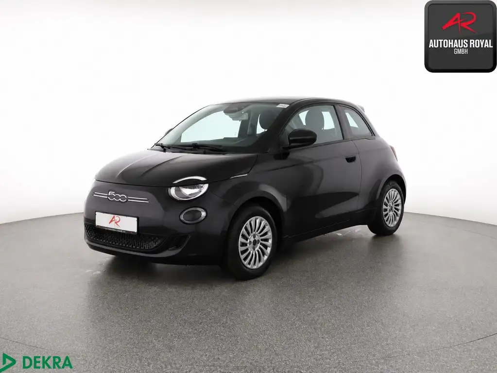 Fiat 500e e 42 kWh KEYLESS,CARPLAY,SPURHALTE,TEMPOMAT