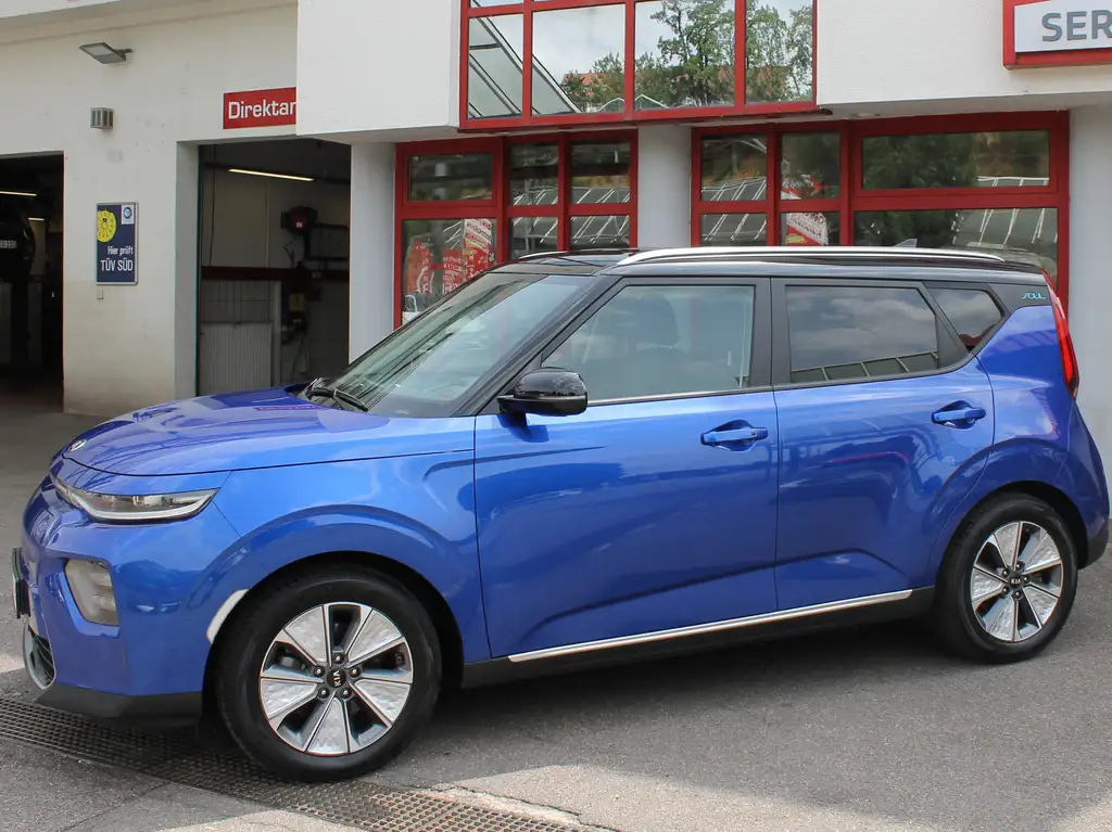 Kia e-Soul Spirit Leder 3PH Navi 2-Farbig 8-fach Alu