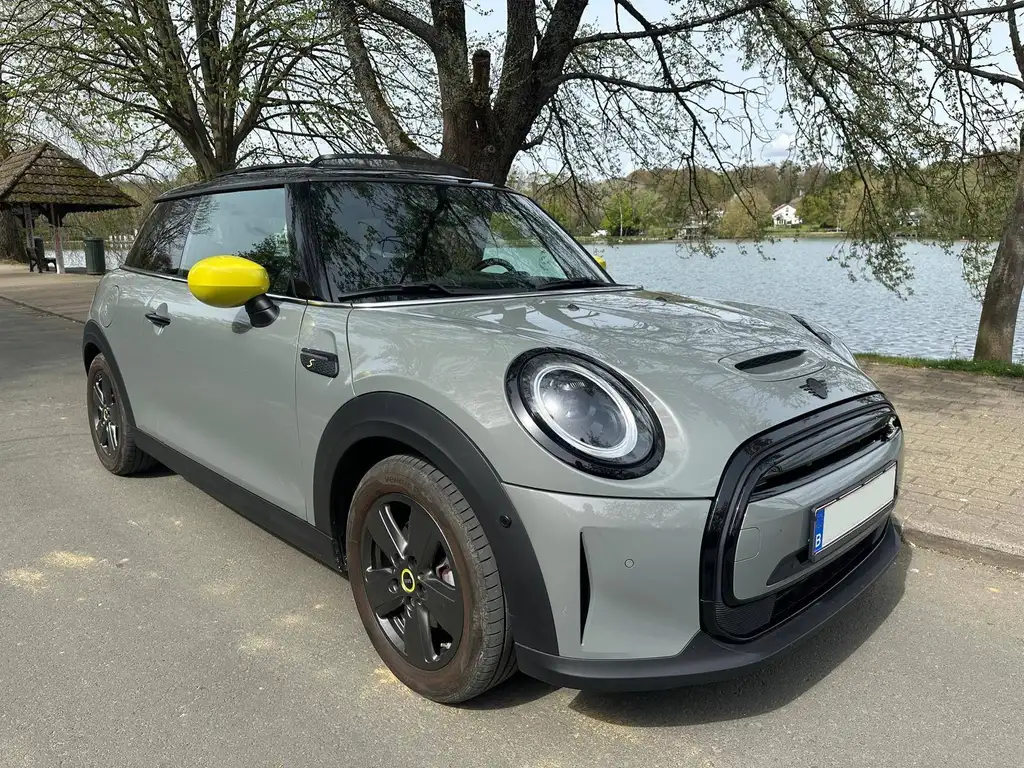 MINI Cooper SE e-Mini 28.9 kWh Cooper SE