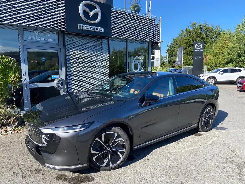 Mazda 6e Takumi Plus