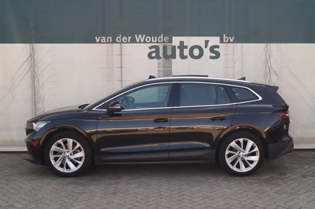 Skoda Enyaq iV 80 204pk 77kWh -SOH91%-PANO-TREKHAAK-ECC-PDC-