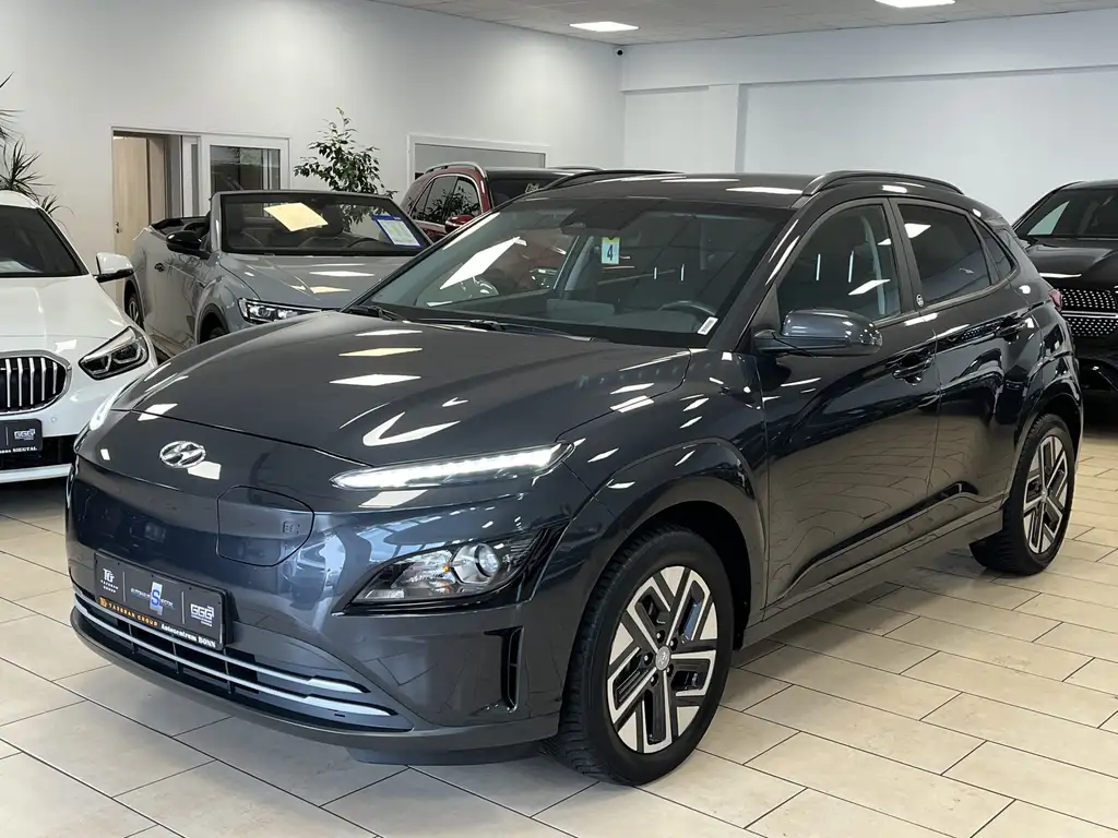 Hyundai KONA Edition 30+ ACC Navi R.Cam Wärmepumpe Krell