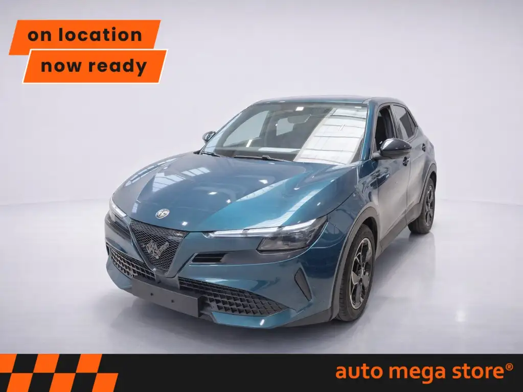 Alfa Romeo Junior Elettrica 54 kWh ACC/LED/PDC/Carplay