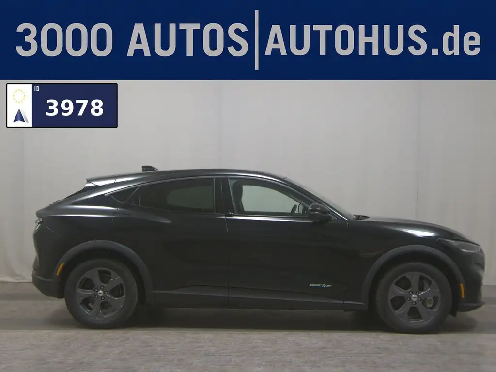 Ford Mustang Mach-E Standard Range Navi LED Pano Leder 360°
