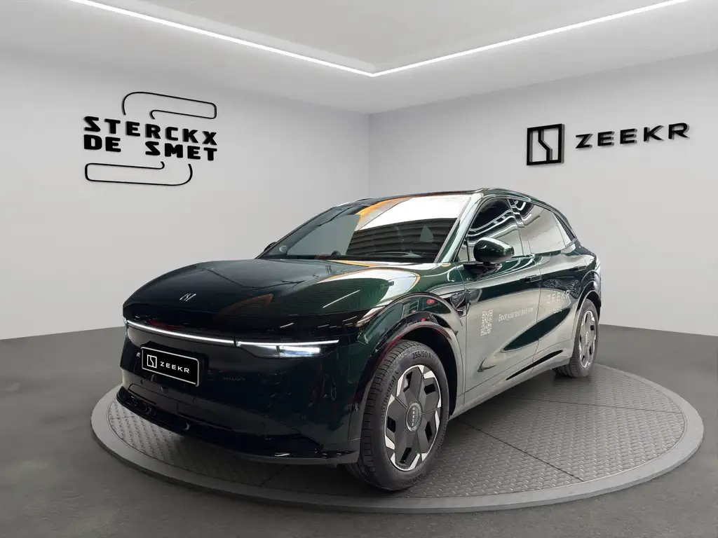Zeekr 7X 7X LONG RANGE - FOREST GREEN - NAPPA & PU ZWART