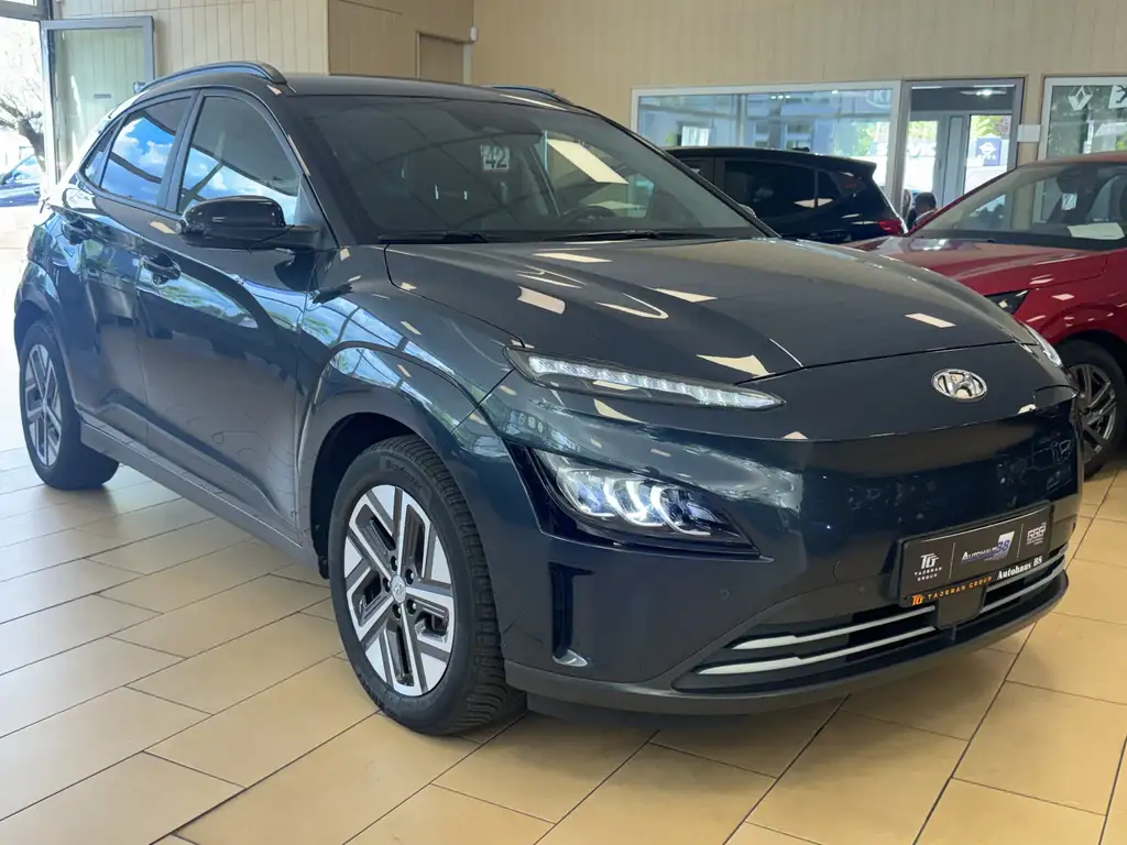 Hyundai KONA Trend*GARANTIE*64kWh*Navi*LED*CAM*Krell*ACC