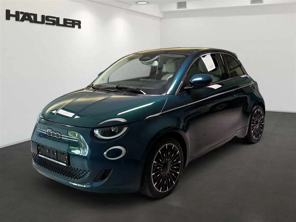 Fiat 500e Leder PDC Kamera Sitzheizung Panoramadach LED Navi