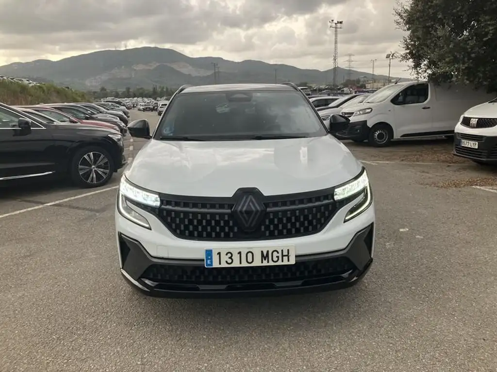 Renault Austral Renault Austral 2023 1.2 E-Tech Híbrido Iconic *146 kW &*Automático**moderno y eficiente& Excelente estado** ¡Único!TOP!*