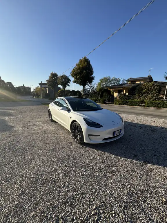 Tesla Model 3 Performance Dual Motor awd