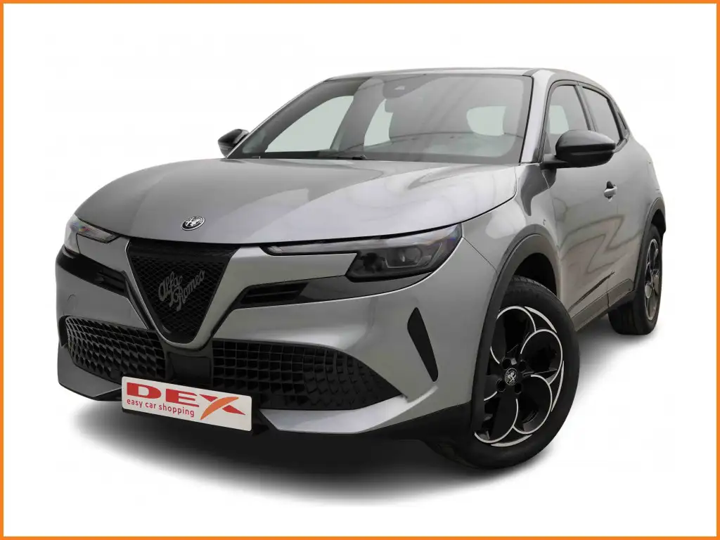 Alfa Romeo Junior Eletricca 156 | EV Range 398km | GPS by App | LED Lights